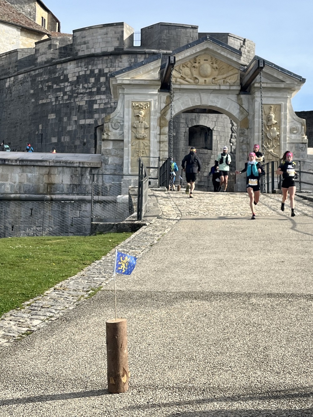 Dimanche sportif au Château de Joux